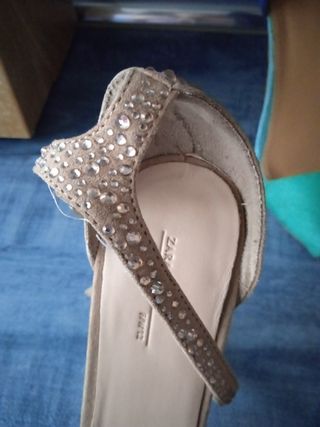 Sandalias Zara. Núm 40