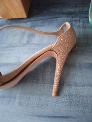 Sandalias Zara. Núm 40