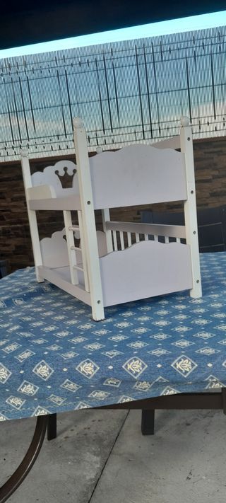 Conjunto de cama y armario