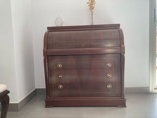 Cómoda antigua madera 