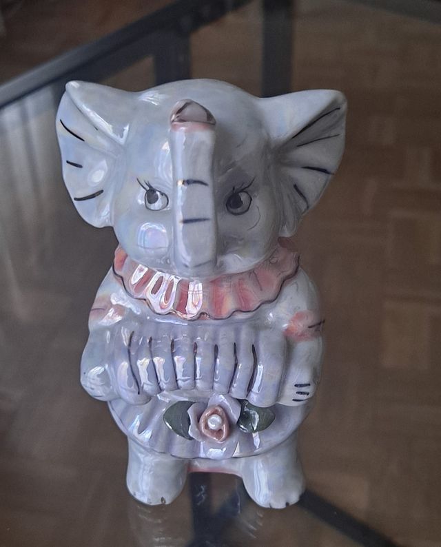 Elefante porcelana