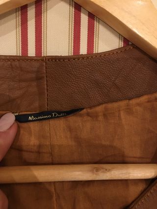VESTIDO DE PIEL DE MASSIMO DUTTI 