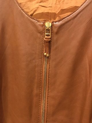 VESTIDO DE PIEL DE MASSIMO DUTTI 