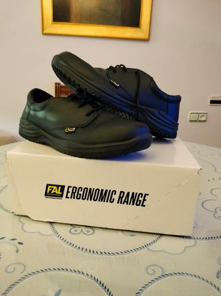 Zapatos de trabajar (FAL)