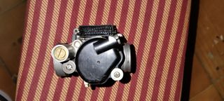 Honda 4RT 250 carburador