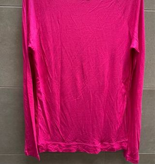 Camiseta fantasia fucsia dos texturas