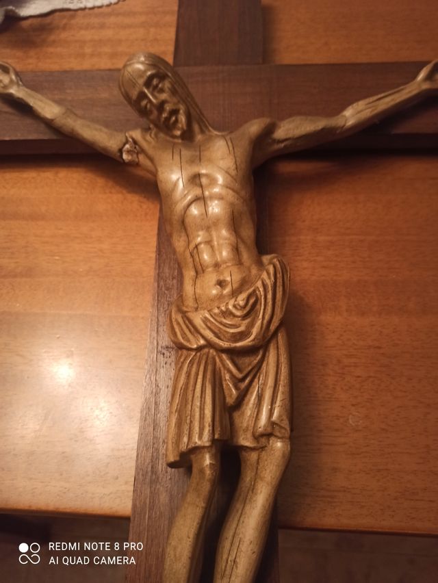Crucifijo con cristo