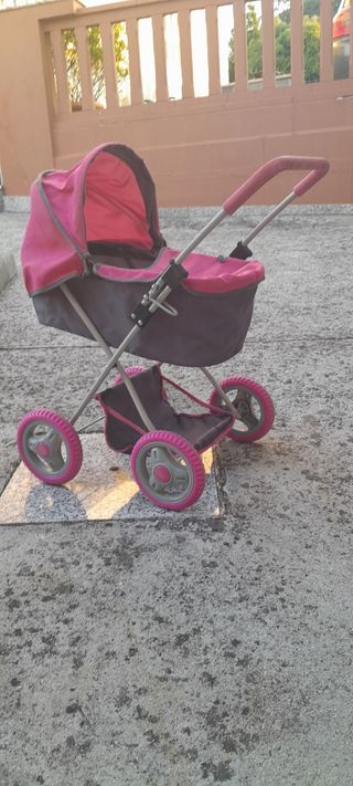 Carrito de muñeca