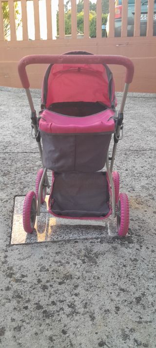Carrito de muñeca