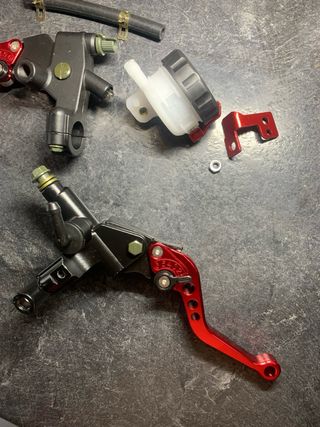 Manetas de freno y embrague NUEVAS