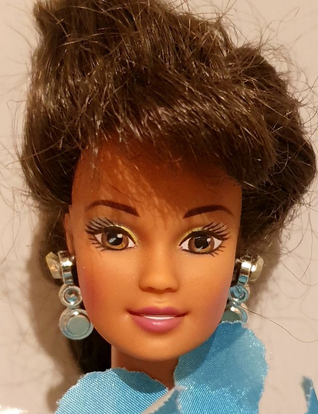 Barbie primavera con capelli castani vintage