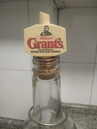 botella gigante wiskhy de cristal 4'5 litros