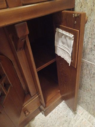 Muebles baño madera de nogal