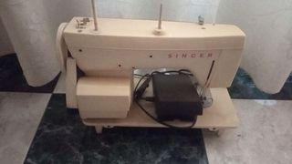 Máquina de coser eléctrica precio negociable