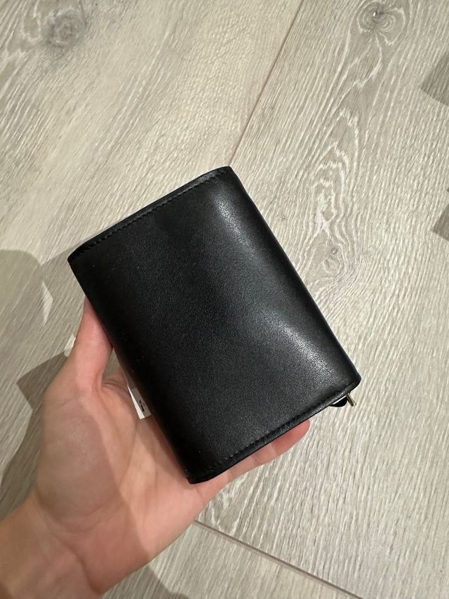 Cartera con Cadena Uterque