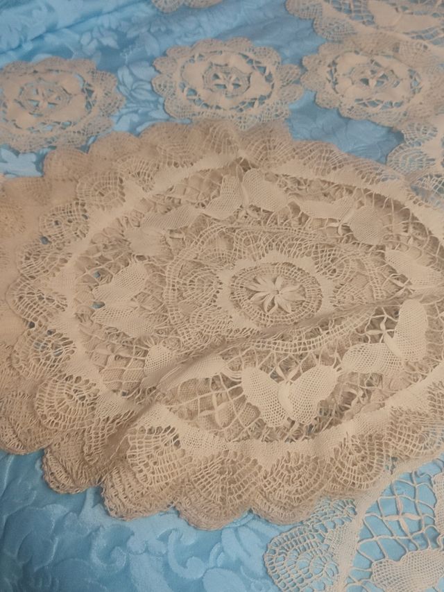 Set 22 centro tavola tombolo