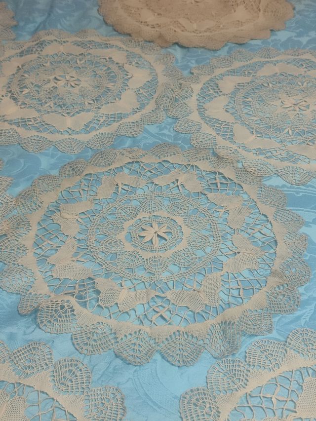 Set 22 centro tavola tombolo