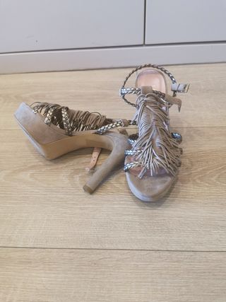 Sandalias flecos con plataforma LODI