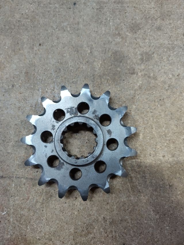 Honda CB500 F/R/X pinion 15 Supersprox