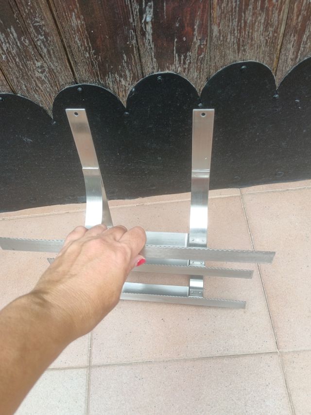 Utensilio de Acero para rollos de cocina