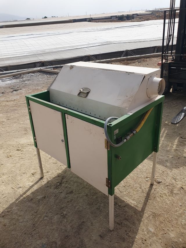 Sierra de vaivén o alternativa cabina de limpieza 