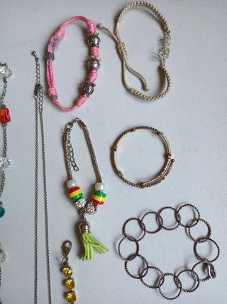 Lotto 3 Collane 8 Bracciali Vintage