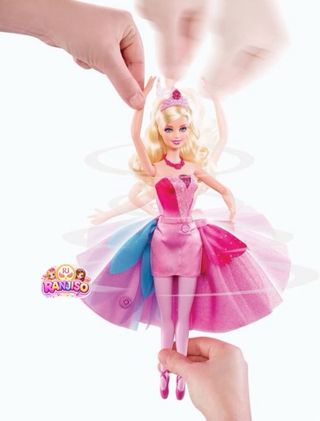 Barbie muñeca zapatillas magicas 2013