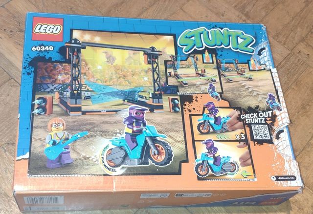 Caja vacia Lego City 60340