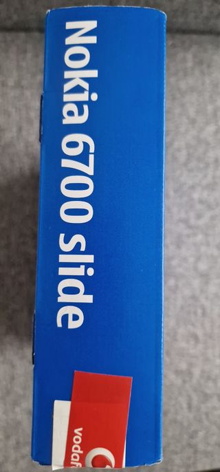 Nokia 6700 slide