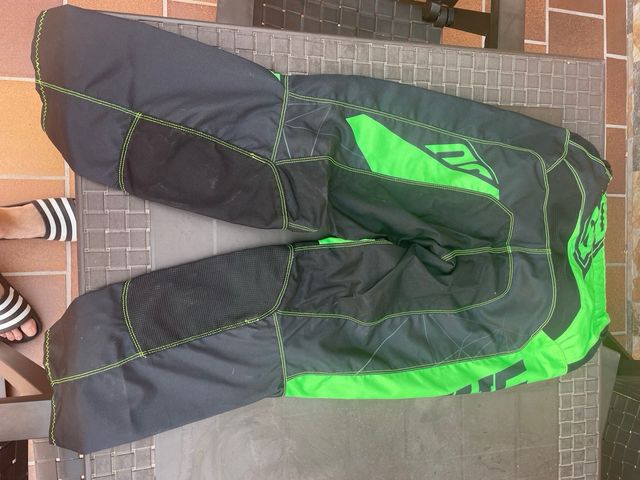 Traje enduro