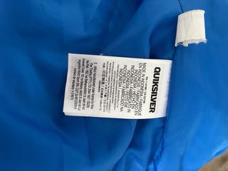 Anorak QUICKSILVER azul electrico