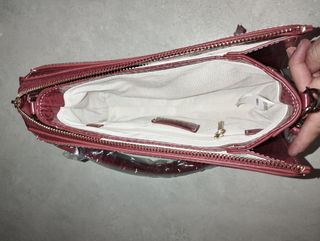 Bolso color teja con asa ajustable