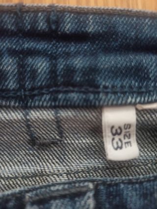 Vaqueros Armani. Talla 33