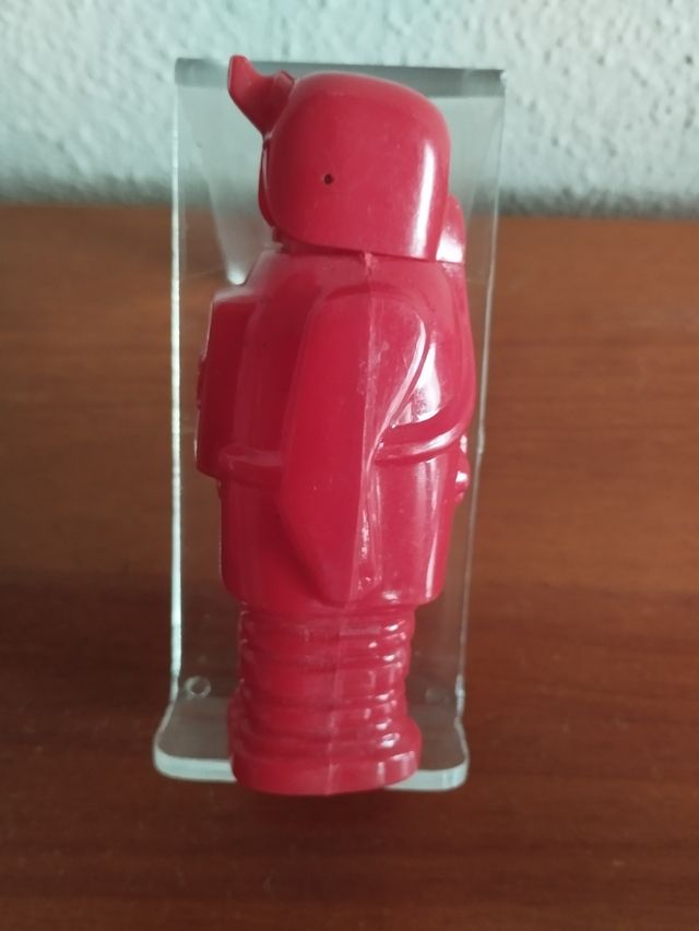 Dispensador pez robot spaceman