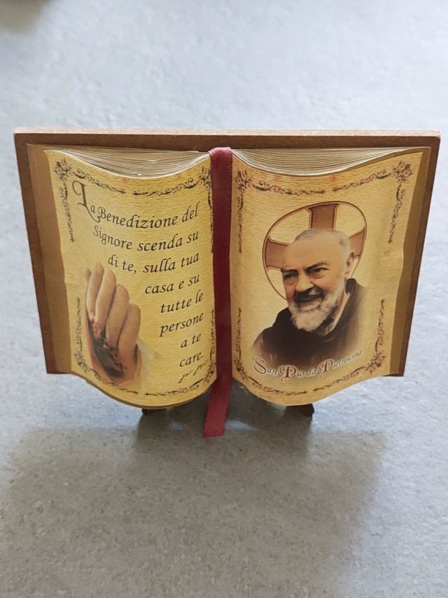 Libretto Padre Pio
