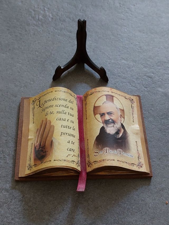 Libretto Padre Pio