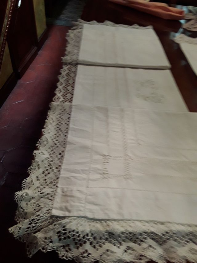 J. LINHO MUITO VELHO P. BOILLOS B. (TUDO À MÃO