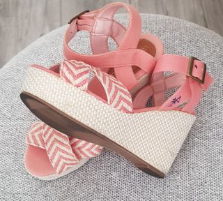 Sandalias esparto rosas