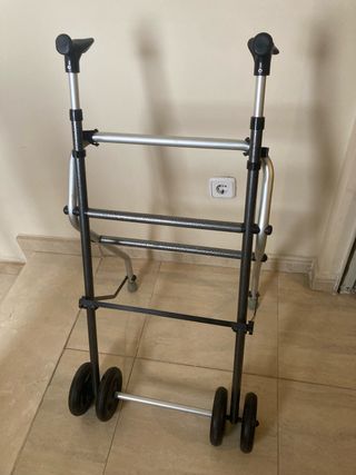 andador para ancianos