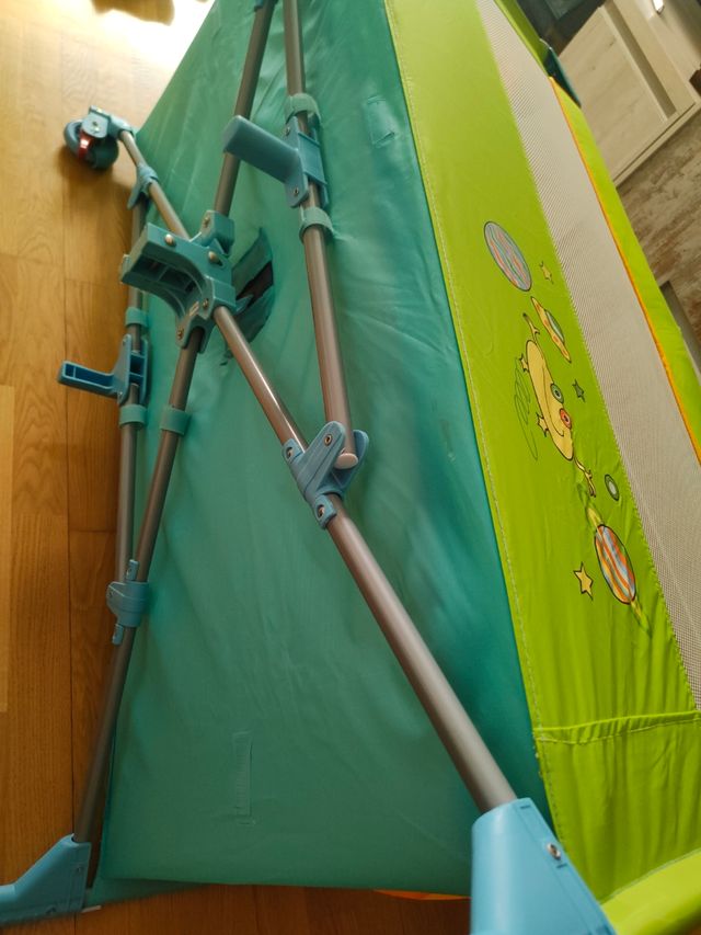 Cuna plegable