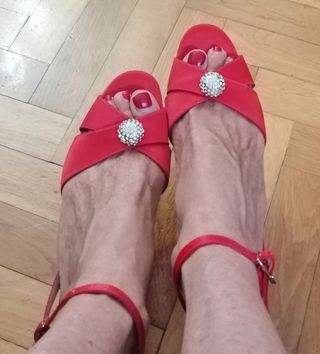 Sandalias de tacón sensato de PG