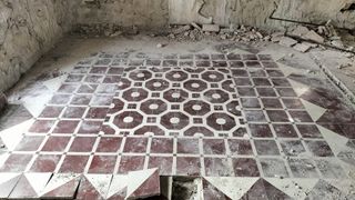 Loseta hidráulica antigua