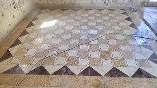 Loseta hidráulica antigua