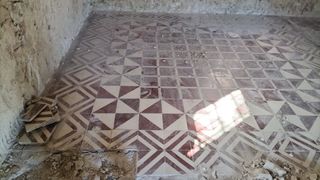 Loseta hidráulica antigua