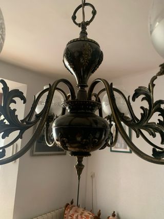 Lámpara de techo antigua