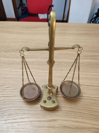 Balanza gramera antigua joyería