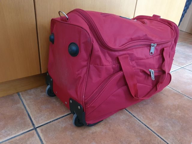 3 mochilas plegables con ruedas