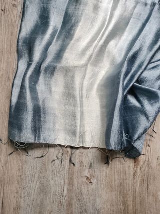 Foulard azul grisaceo