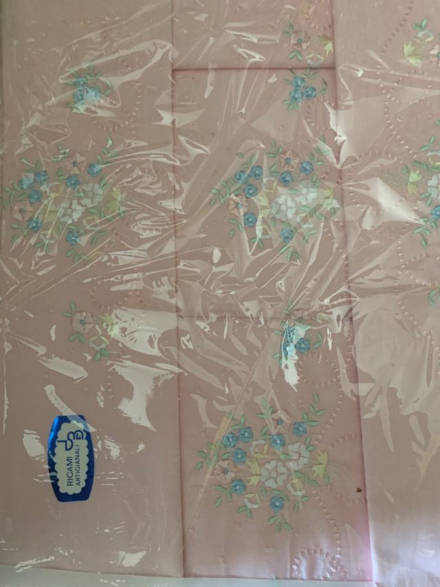 completo letto matrimoniale ricamato a mano