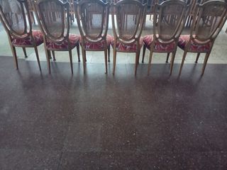 6 Sillas comedor clásicas.